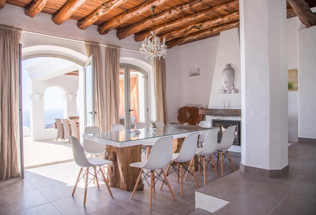 Casa de estilo ibicenco con vistas al legendario Es Vedra - 23