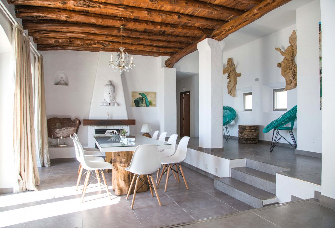 Casa de estilo ibicenco con vistas al legendario Es Vedra - 21