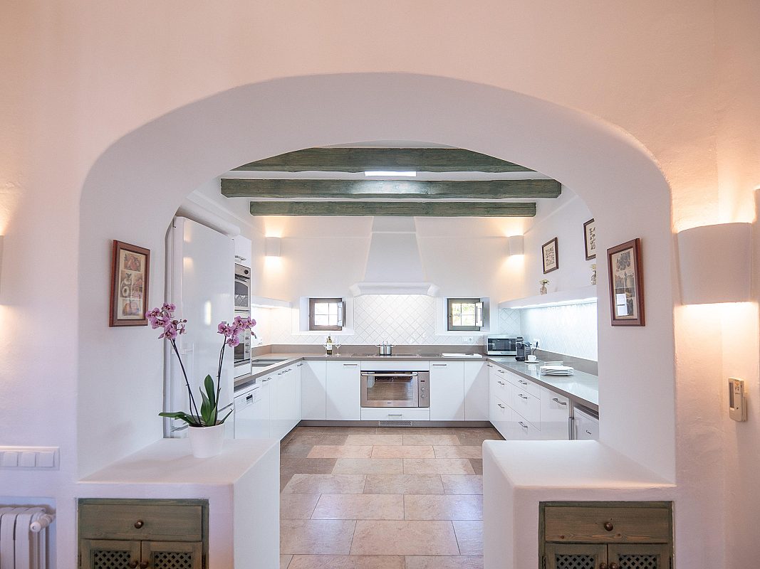 Magnífica propiedad de estilo mediterráneo en Santa Eularia - 11