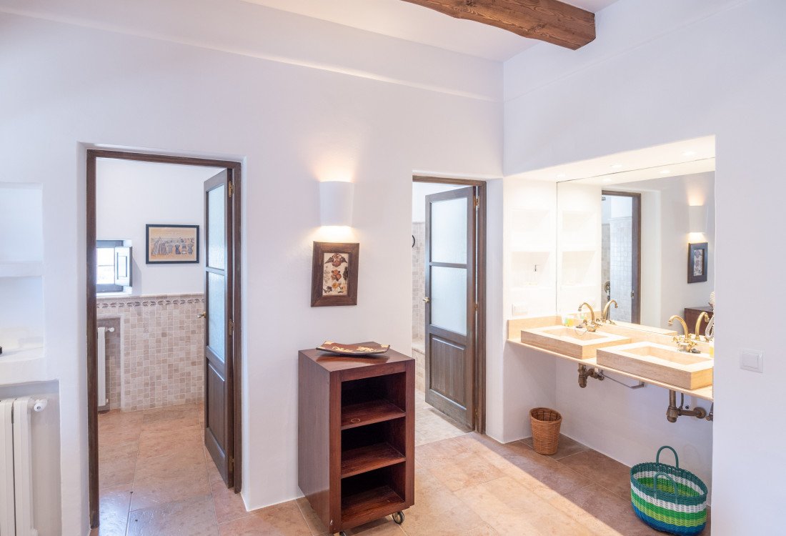 Magnífica propiedad de estilo mediterráneo en Santa Eularia - 24