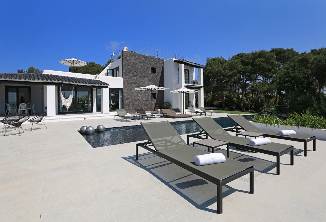 Casa con estilo en Cala Conte - 11