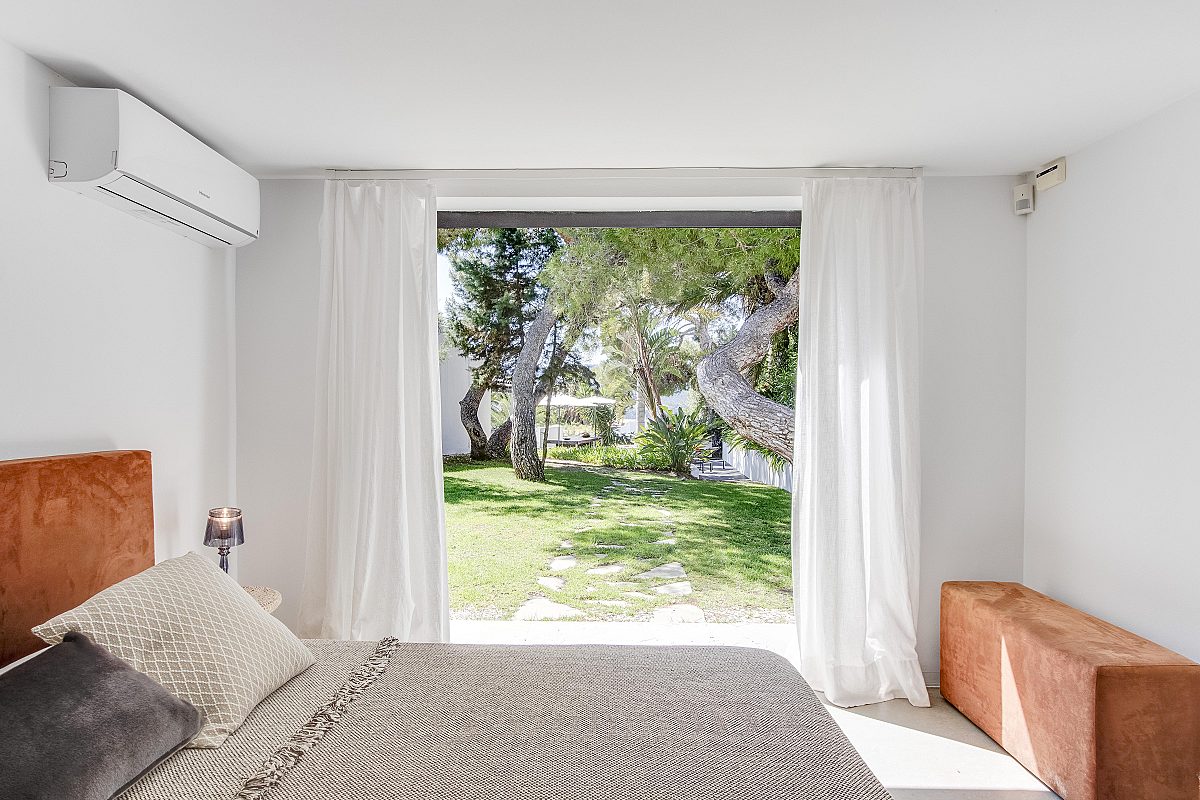 Stylish Cala Conte villa with privileged views - 33