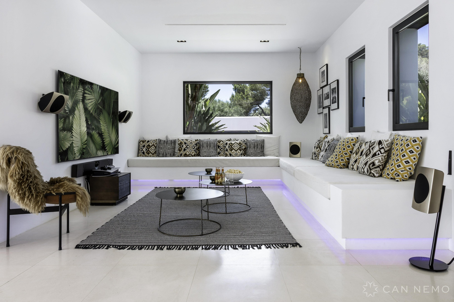 Luxury elegant property in a very sought after location  - 16