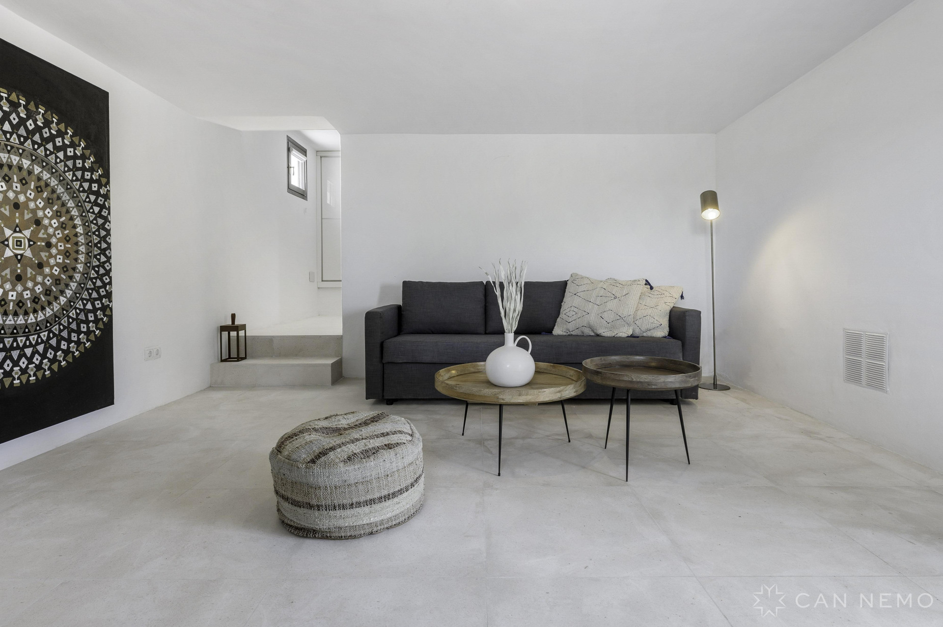 Luxury elegant property in a very sought after location  - 18