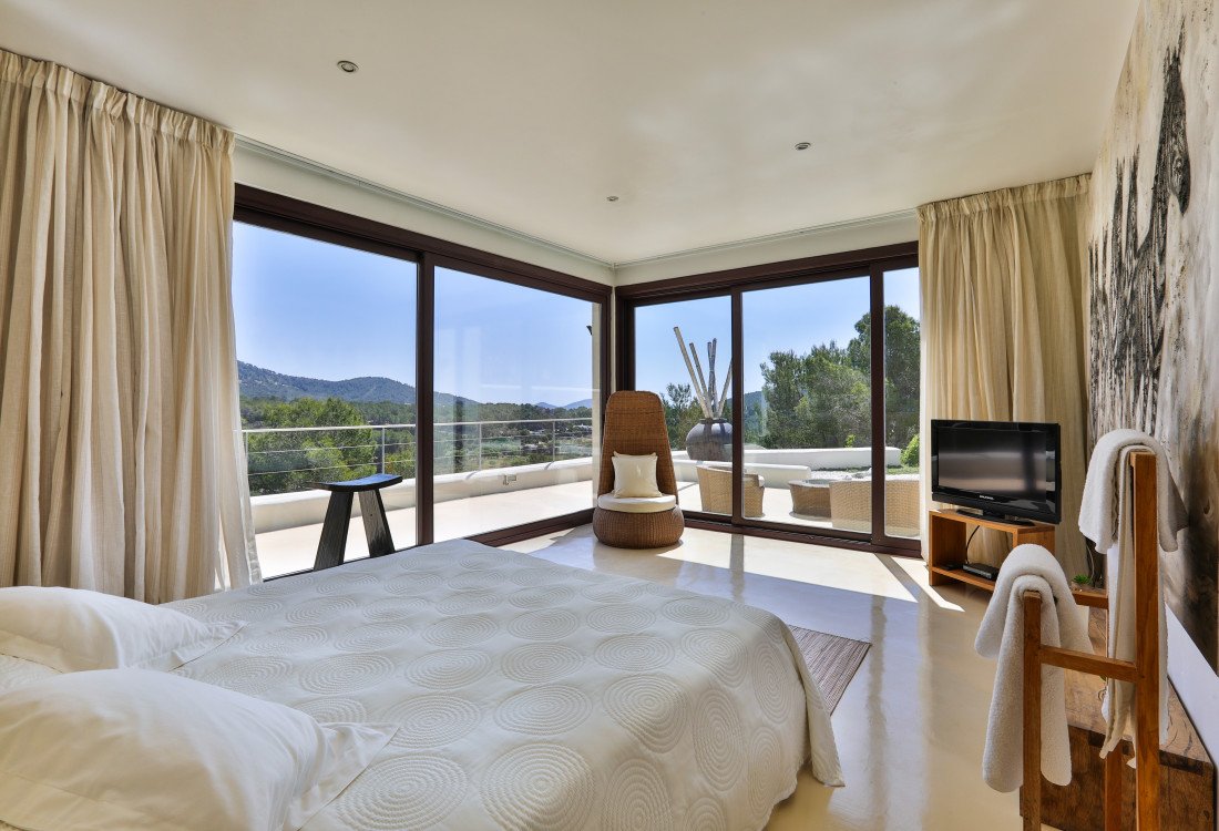 Top luxury and style villa in Cala Jondal - 2