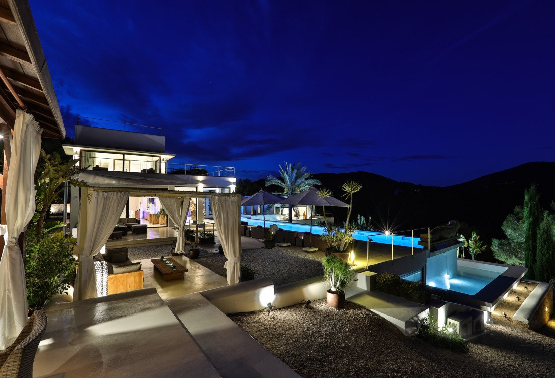 Top luxury and style villa in Cala Jondal - 26