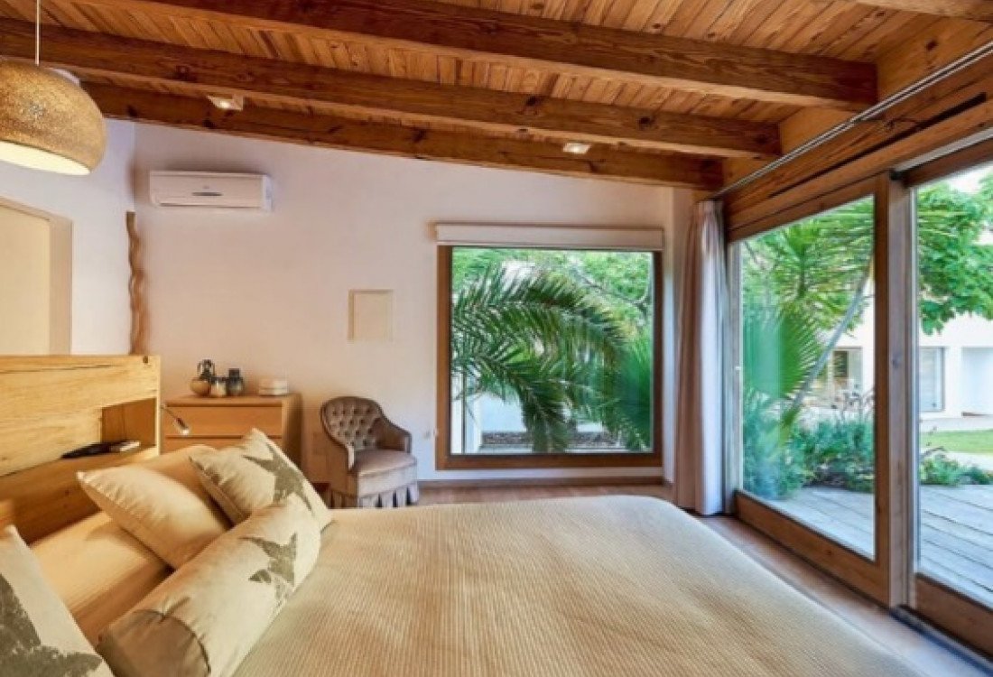 Luxusvilla im ibizenkischen Stil in den Hügeln von Cala Tarida - 28