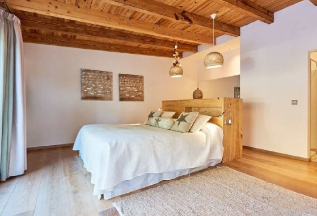 Luxusvilla im ibizenkischen Stil in den Hügeln von Cala Tarida - 29