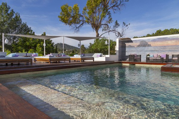 Prestigiosa villa familiar en medio del golf de Ibiza - 1