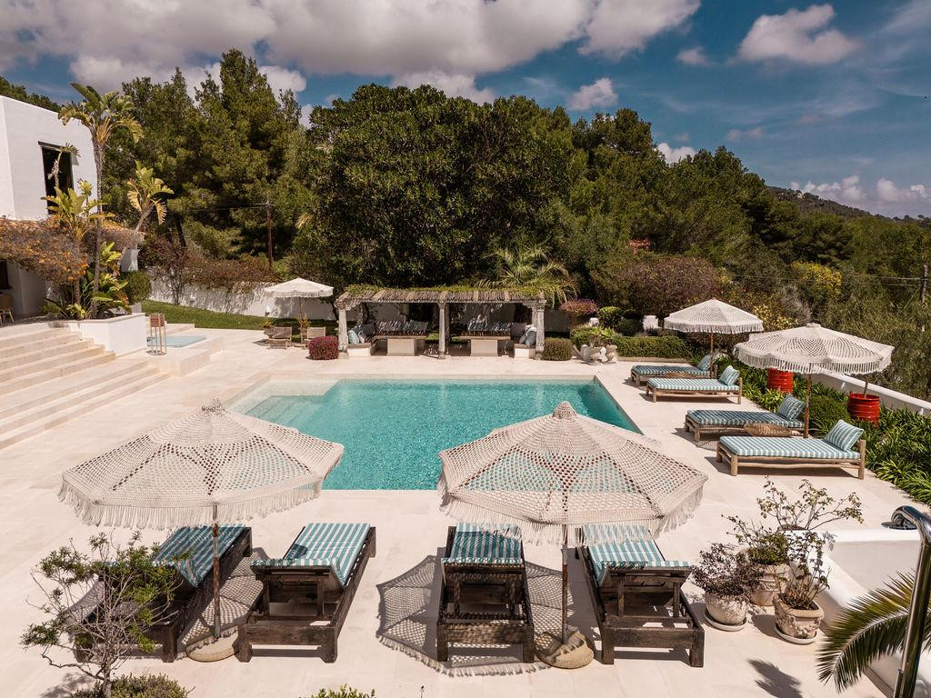 Magnificent property with incredible views to Salinas - 8
