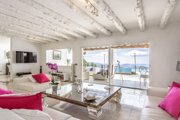 Preciosa villa moderna en las alturas de Es Cubells - 4