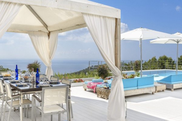 Preciosa villa moderna en las alturas de Es Cubells - 5