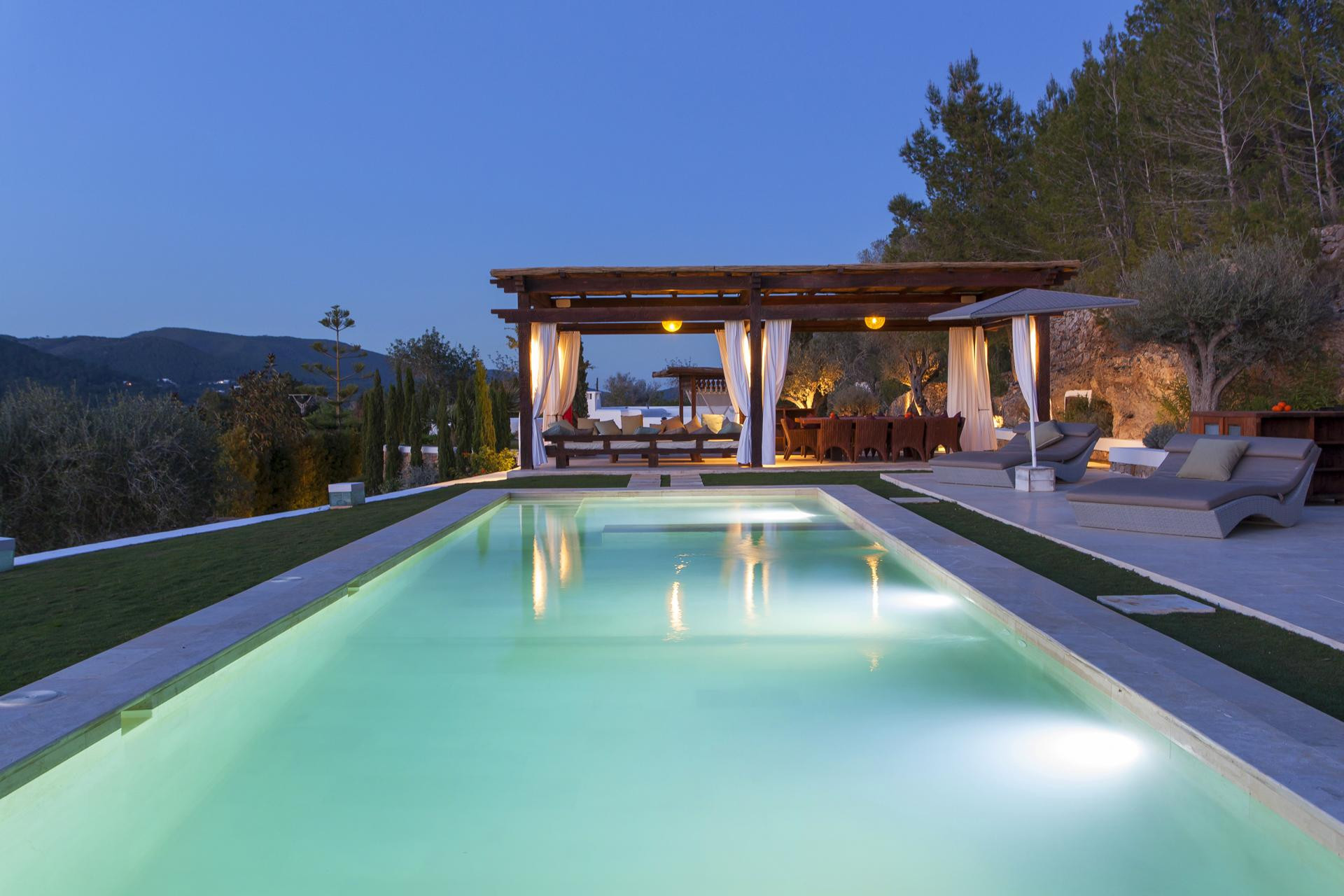 Charmante 4-Schlafzimmer-Finca in der Landschaft von Ibiza - 20