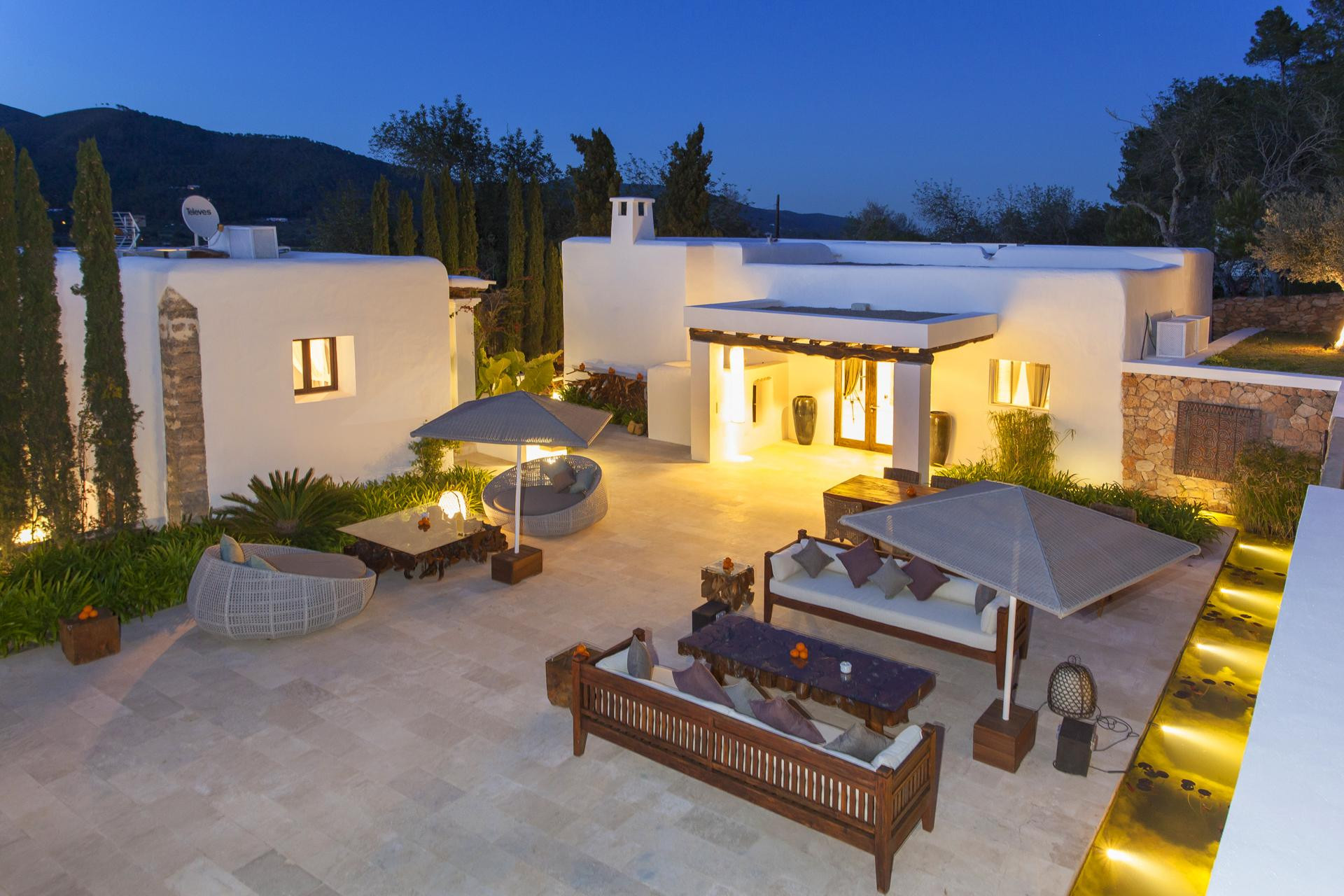 Charmante 4-Schlafzimmer-Finca in der Landschaft von Ibiza - 4