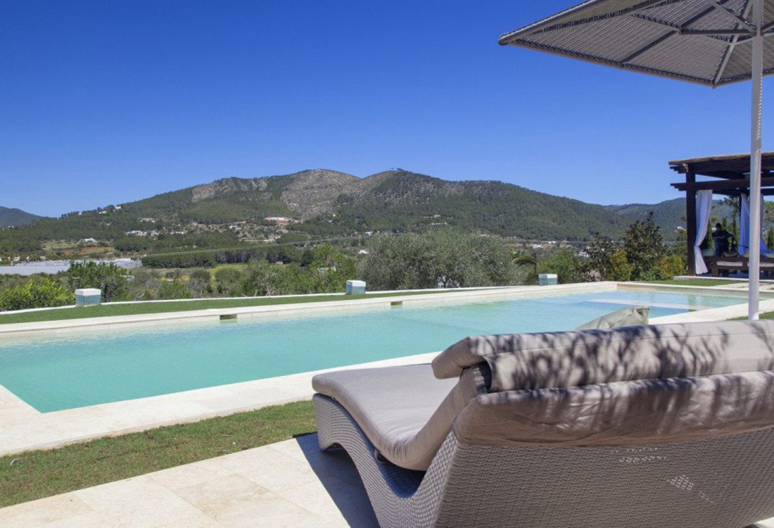 Encantadora finca de 4 dormitorios en el campo de Ibiza - 1