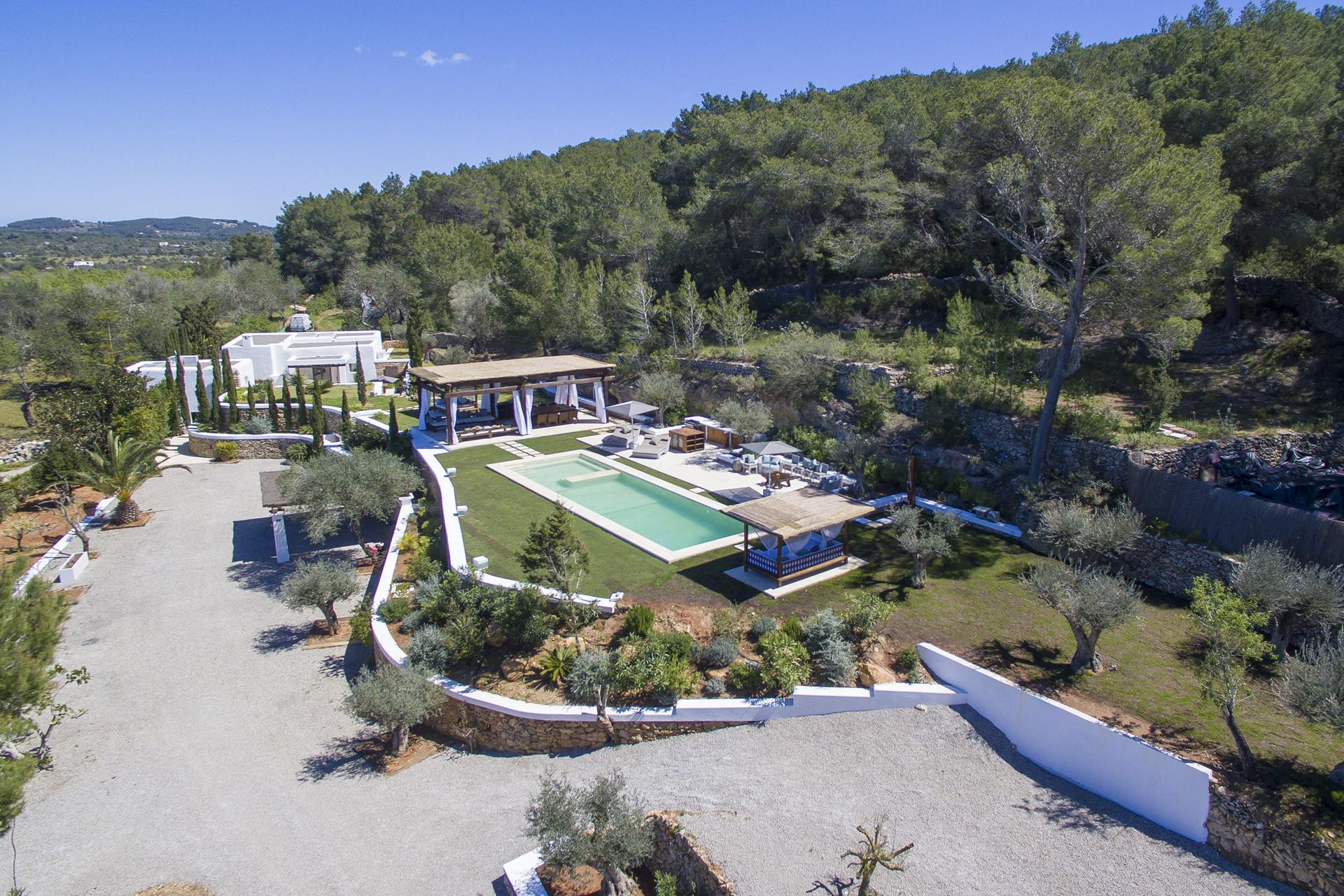 Charmante 4-Schlafzimmer-Finca in der Landschaft von Ibiza - 6