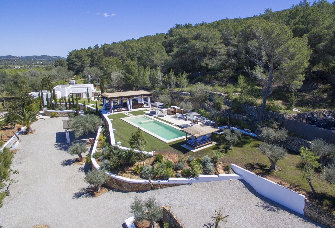 Encantadora finca de 4 dormitorios en el campo de Ibiza - 6