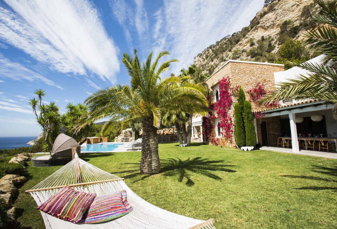 Luxury, charm and style in the south of Ibiza - 12