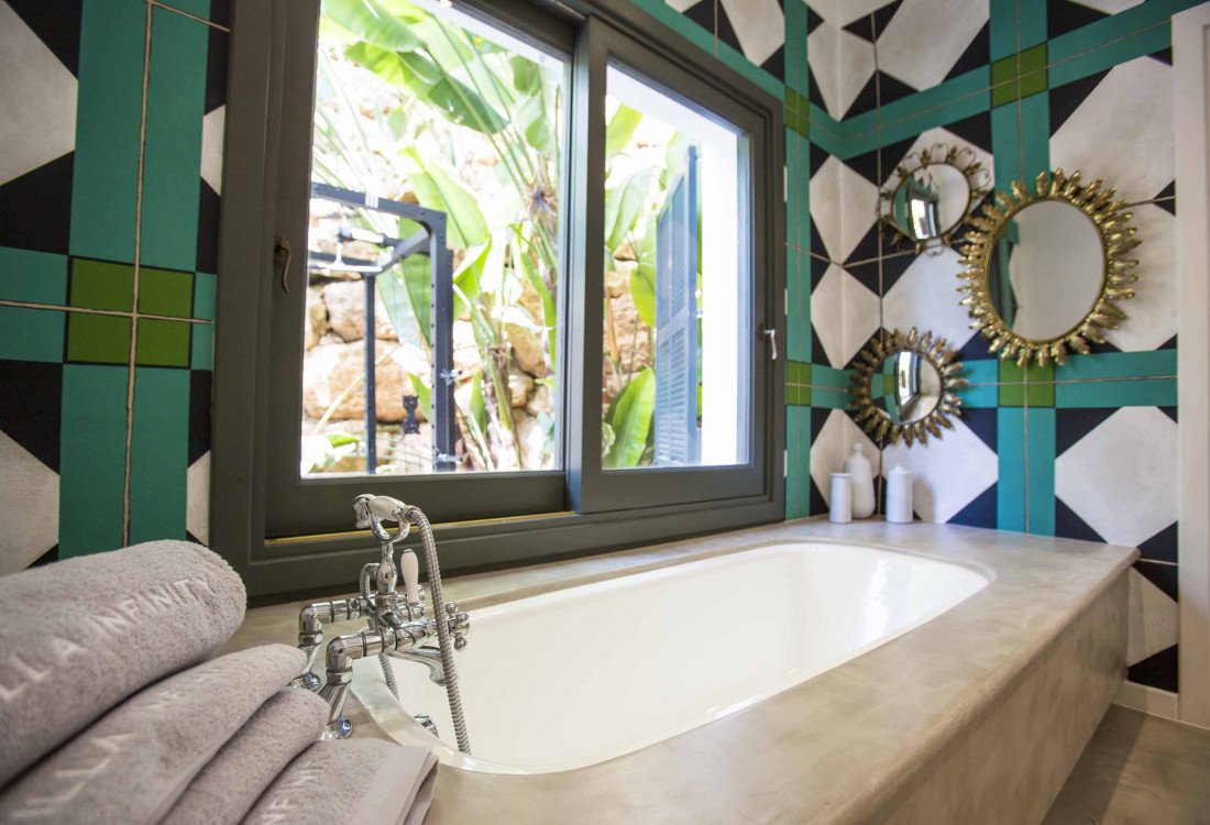 Luxury, charm and style in the south of Ibiza - 23