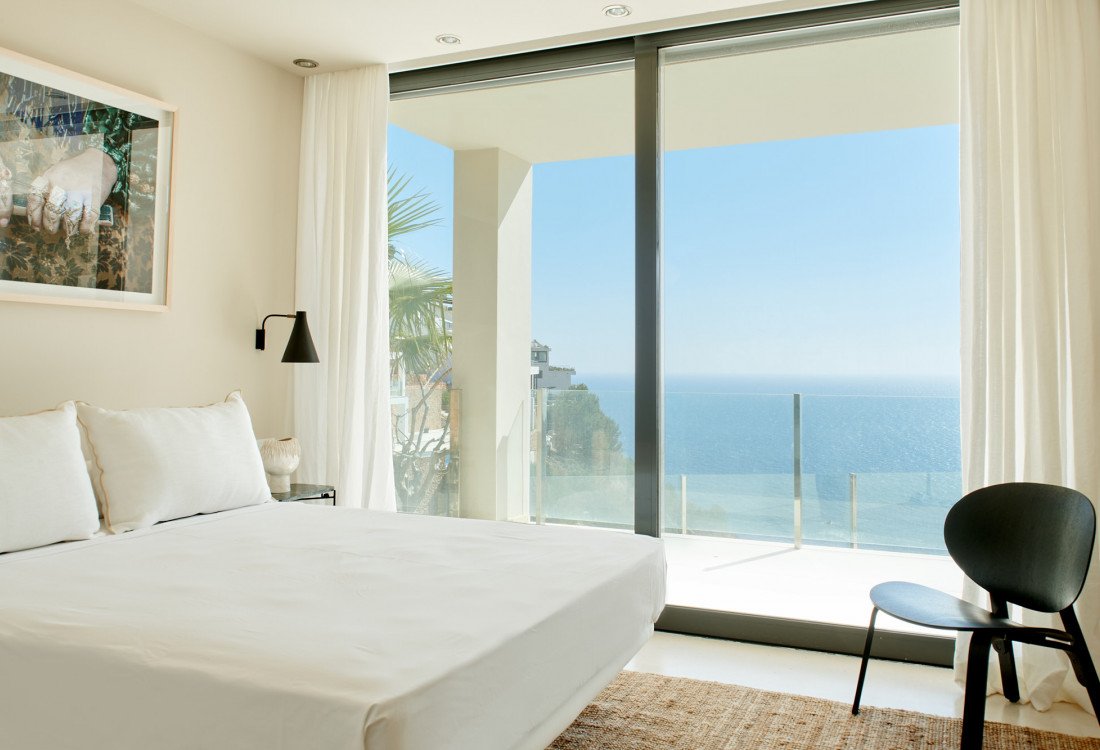 Fantastic minimalist villa in exclusive neigbourhood - 13