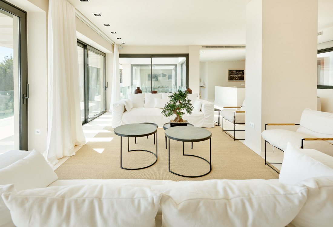 Fantastic minimalist villa in exclusive neigbourhood - 8