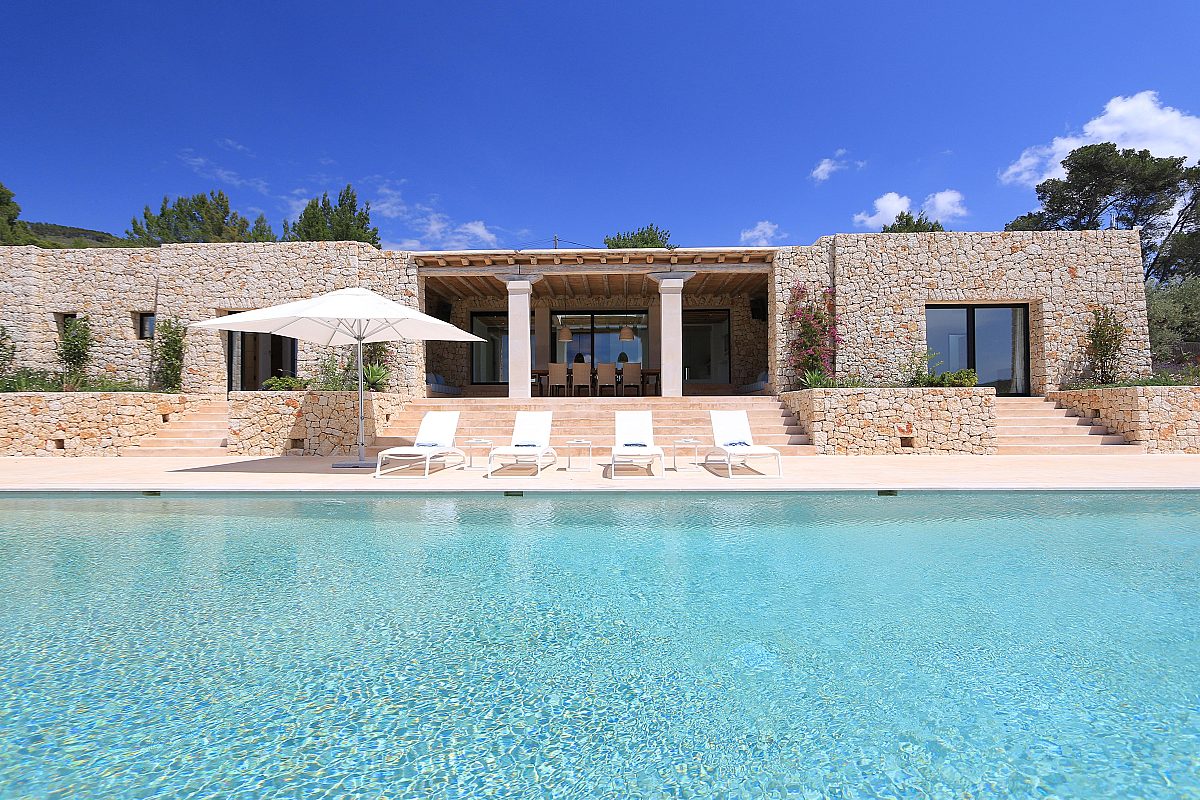 Villa de diseño Blakstad  en el norte de la isla - 11