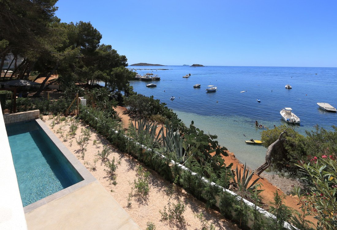 Eine moderne Villa nur wenige Meter vom Meer entfernt - 5