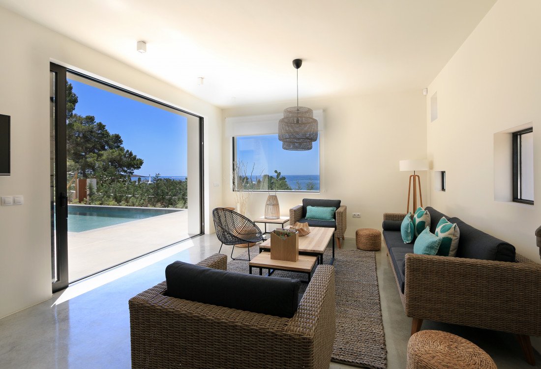 Eine moderne Villa nur wenige Meter vom Meer entfernt - 2