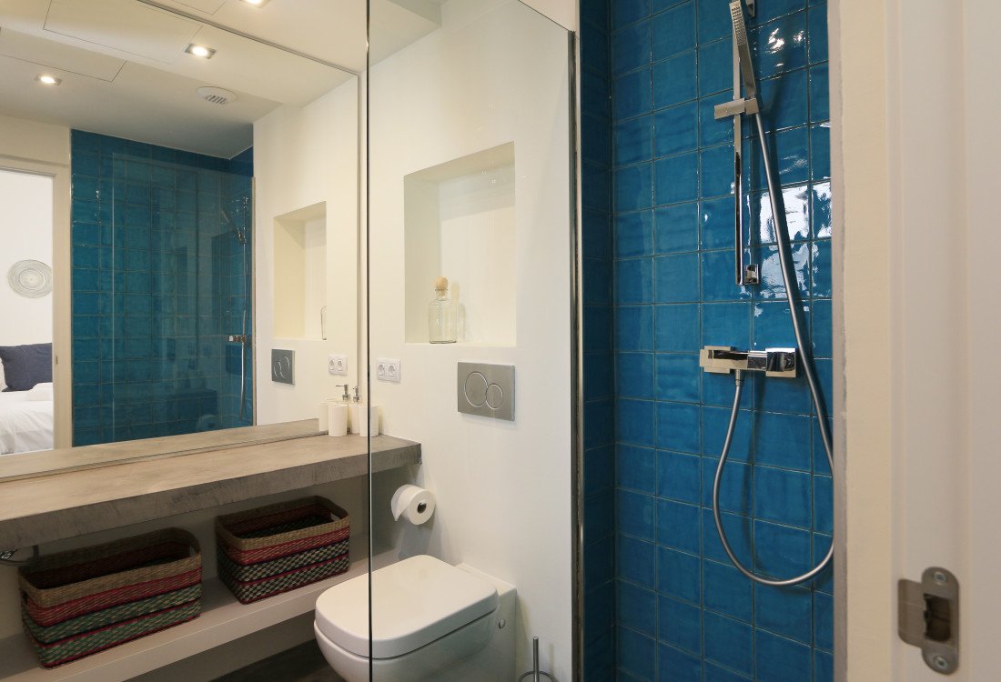 Eine moderne Villa nur wenige Meter vom Meer entfernt - 18