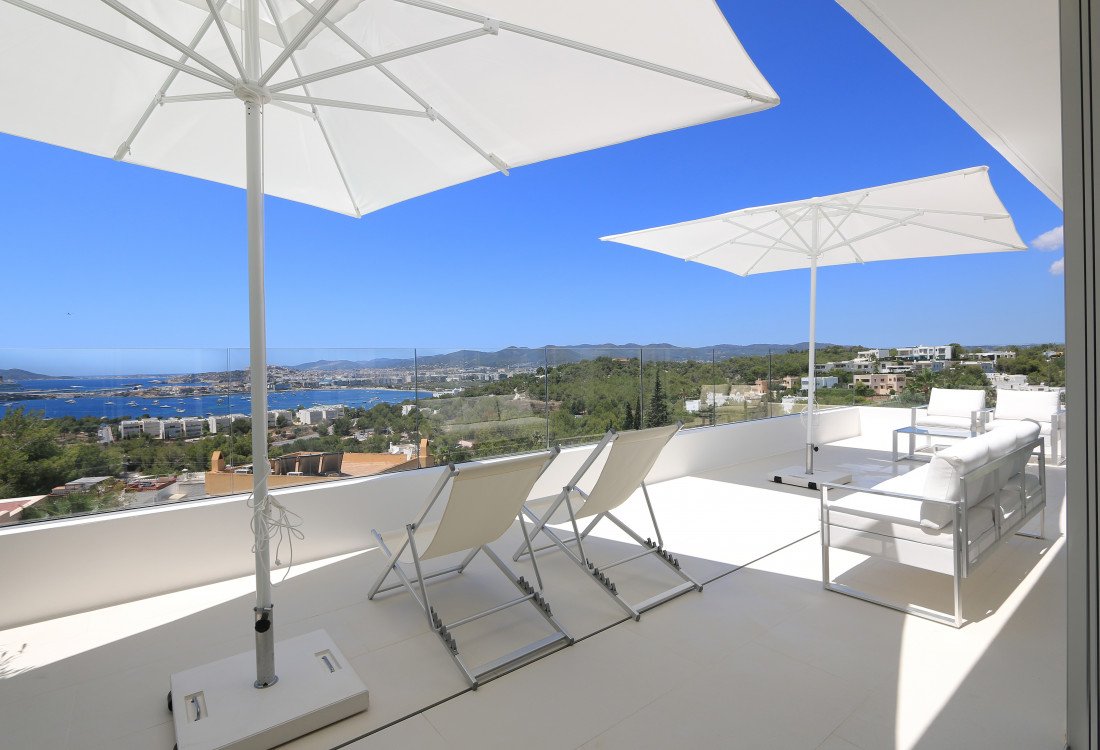 Brandneues Stadthaus mit wundervollen Ausblick auf Ibiza Stadt - 12