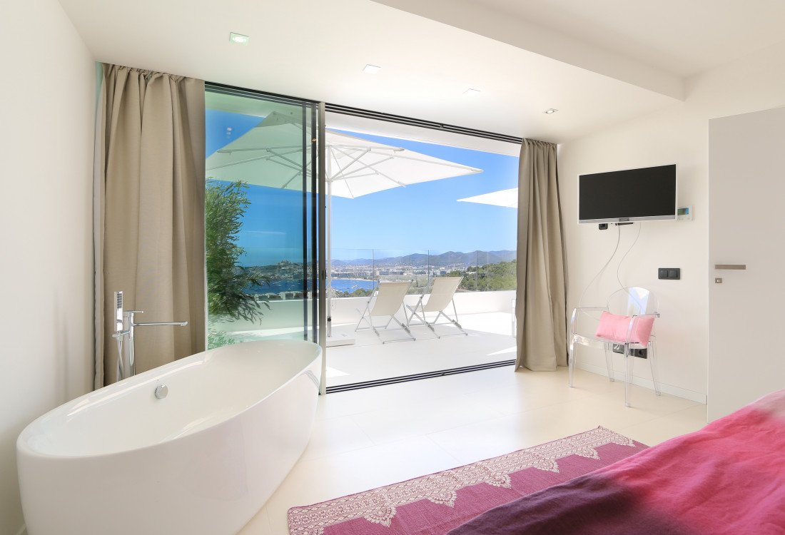 Brandneues Stadthaus mit wundervollen Ausblick auf Ibiza Stadt - 14