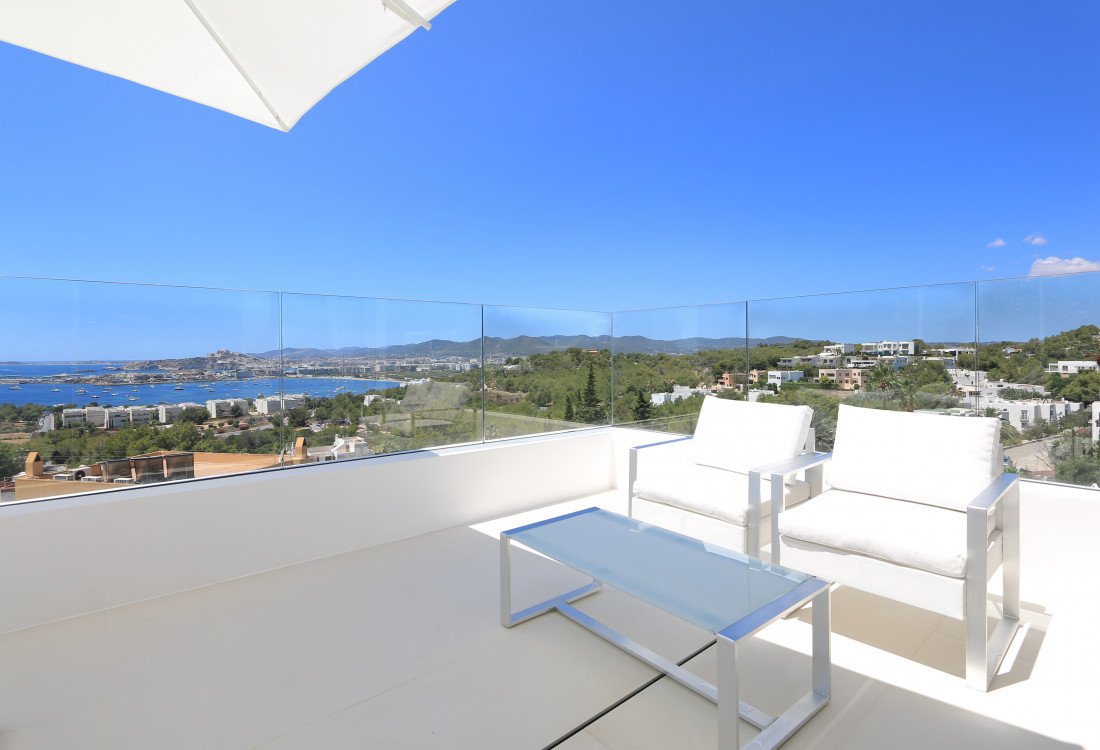 Brandneues Stadthaus mit wundervollen Ausblick auf Ibiza Stadt - 22