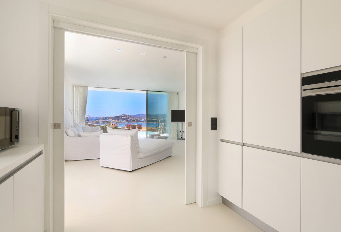 Brandneues Stadthaus mit wundervollen Ausblick auf Ibiza Stadt - 10