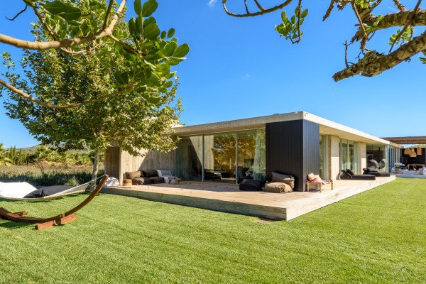 Ibizas Top moderne Luxus Immobilie in ruhiger Lage - 2