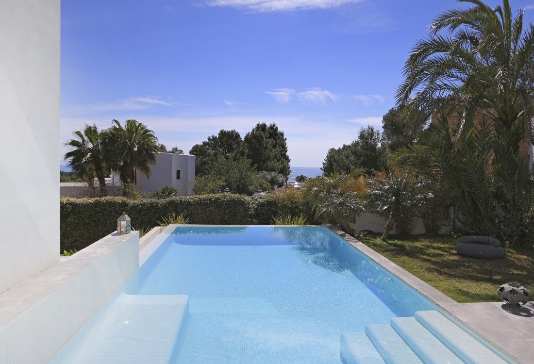 Lujo urbano en exclusivo barrio de la ciudad de Ibiza - 1