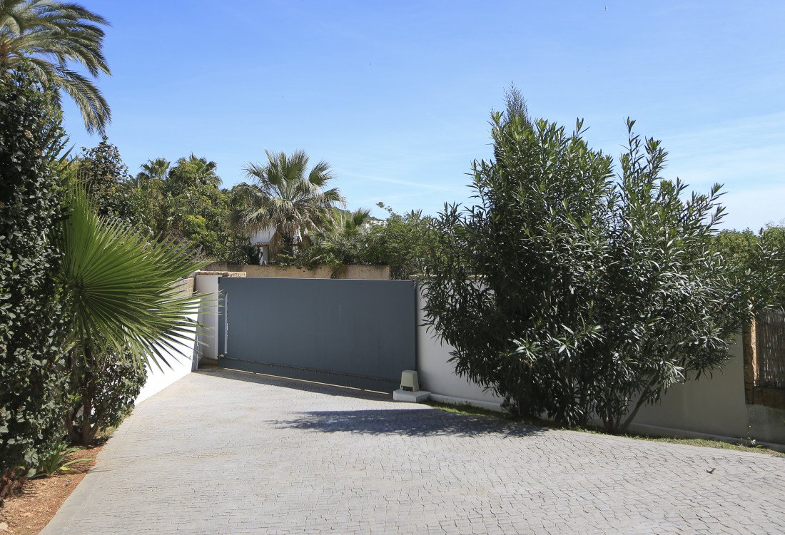 Lujo urbano en exclusivo barrio de la ciudad de Ibiza - 31