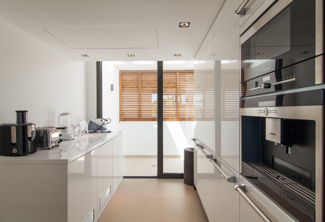 Lujo contemporáneo en urbanización de prestigio - 15