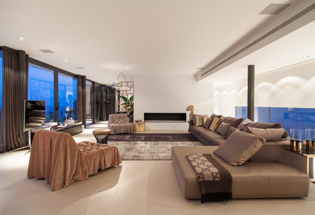 Lujo contemporáneo en urbanización de prestigio - 22