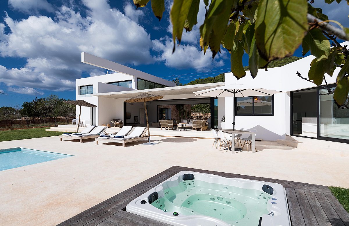 Villa de arquitectura moderna en la carretera de Sant Joan - 14
