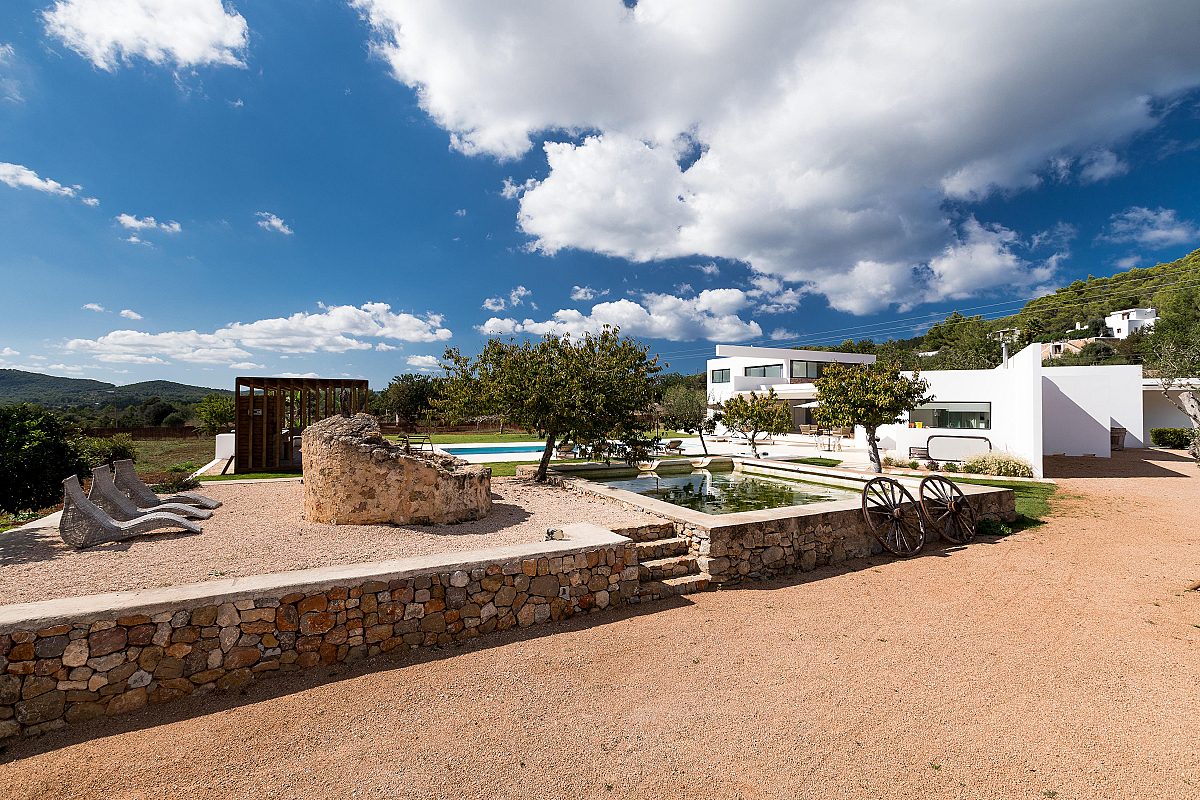 Villa de arquitectura moderna en la carretera de Sant Joan - 29