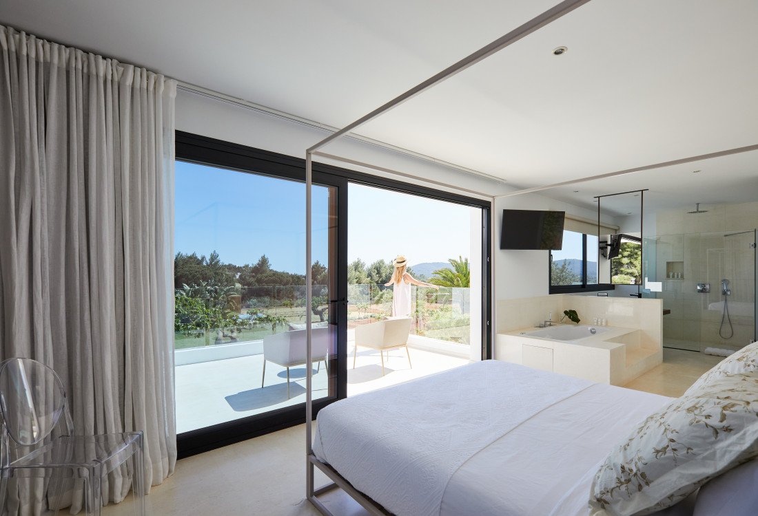 Modern architecture villa on the road to Sant Joan - 4