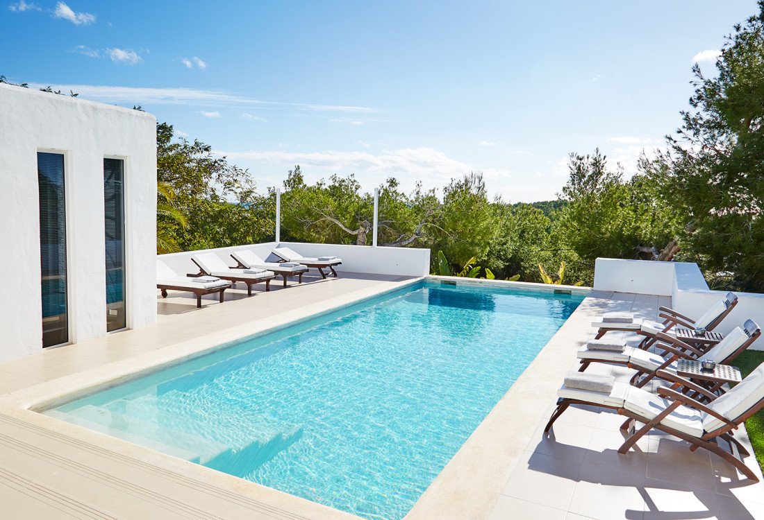 High-end Ibizan luxury in Cap Martinet - 1