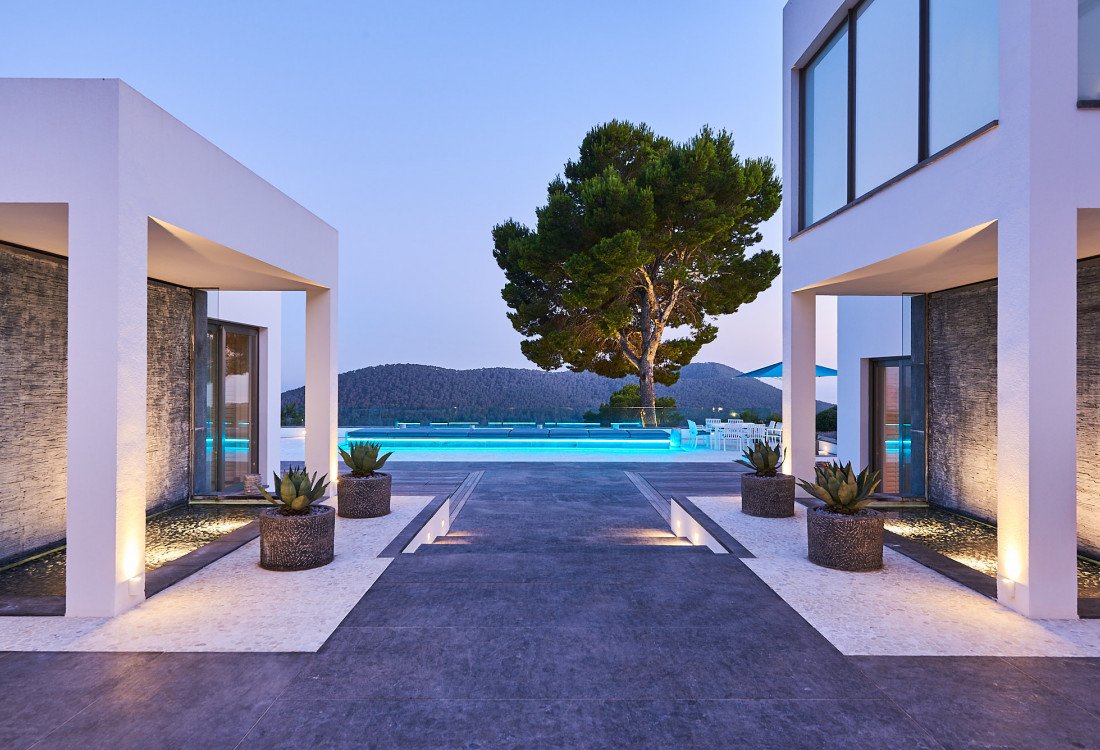 Ibizan top luxury on the hills of San José - 38