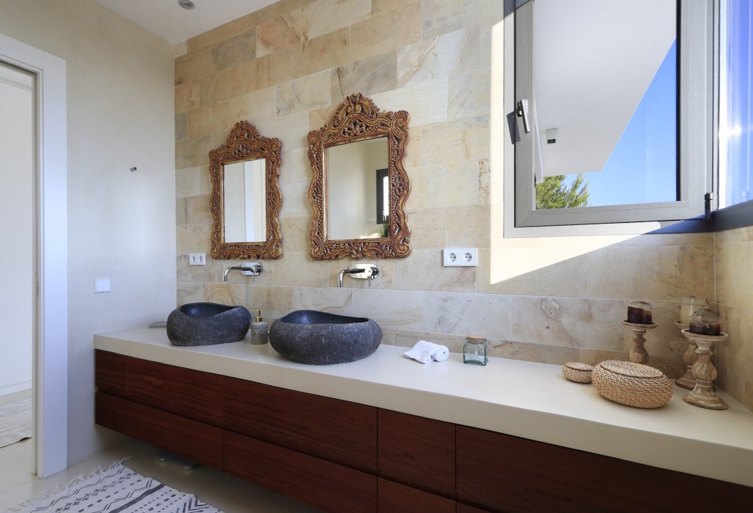 Modernes Familienhaus in Ibizas privilegierter Nachbarschaft - 25