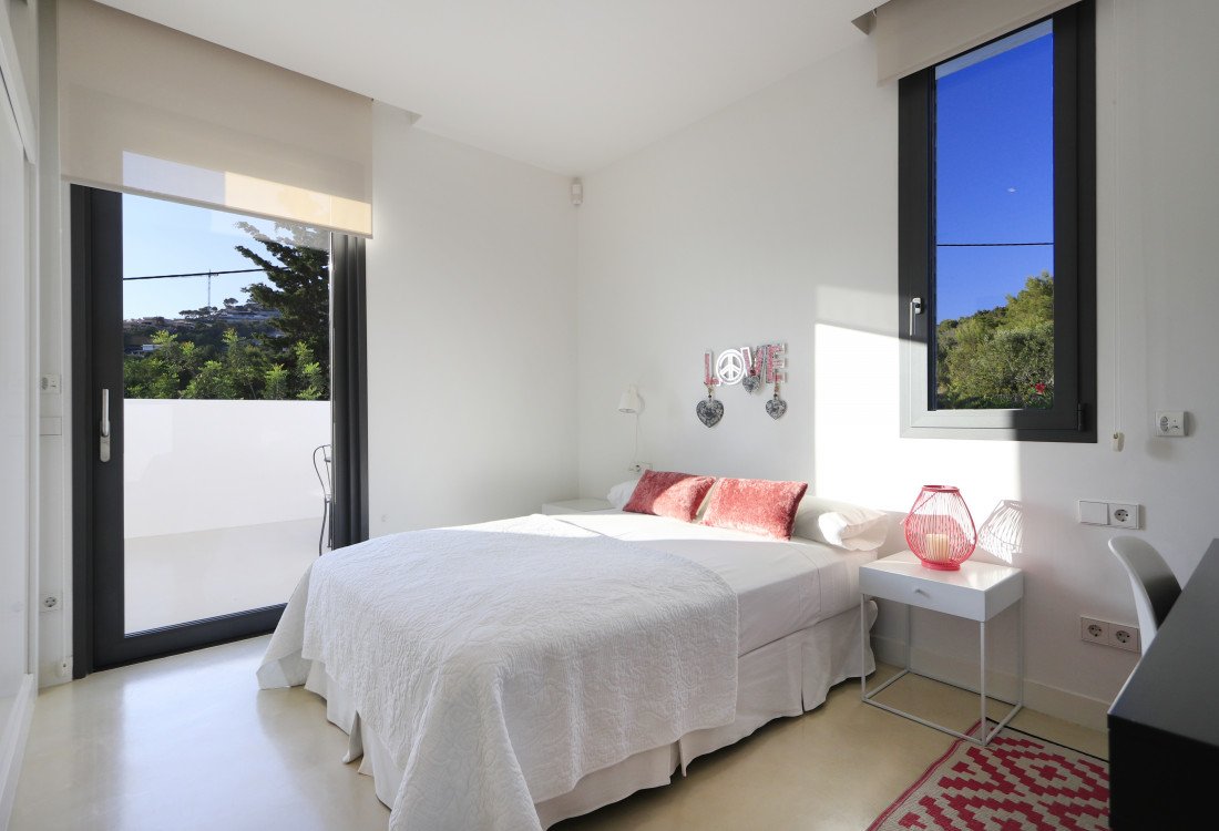Modernes Familienhaus in Ibizas privilegierter Nachbarschaft - 22