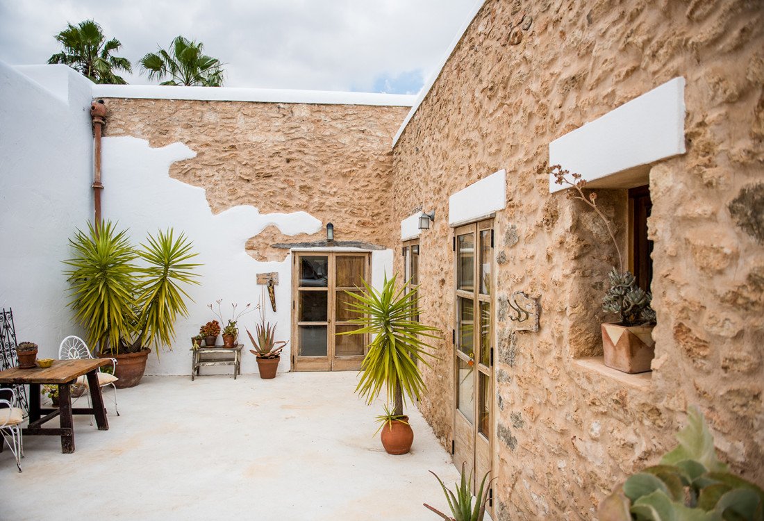 600 year-old ibizenco farmhouse in the heart of Ibiza - 14