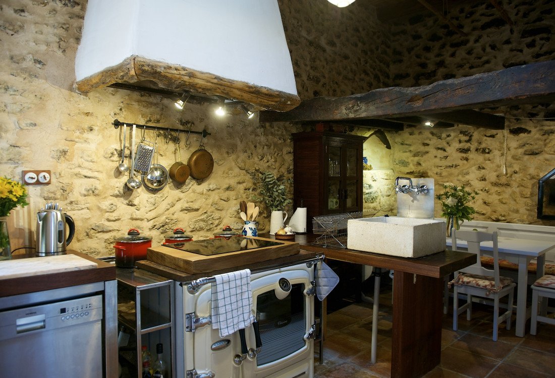 600 year-old ibizenco farmhouse in the heart of Ibiza - 37