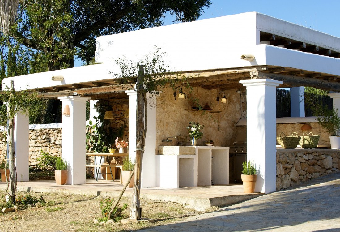 600 year-old ibizenco farmhouse in the heart of Ibiza - 40