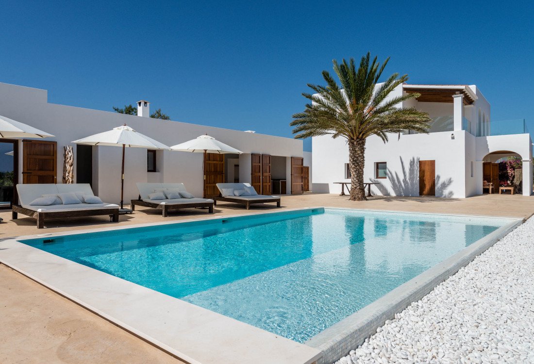Einzigartige Villa im Ibizenkischen Stil in San Lorenzo - 1