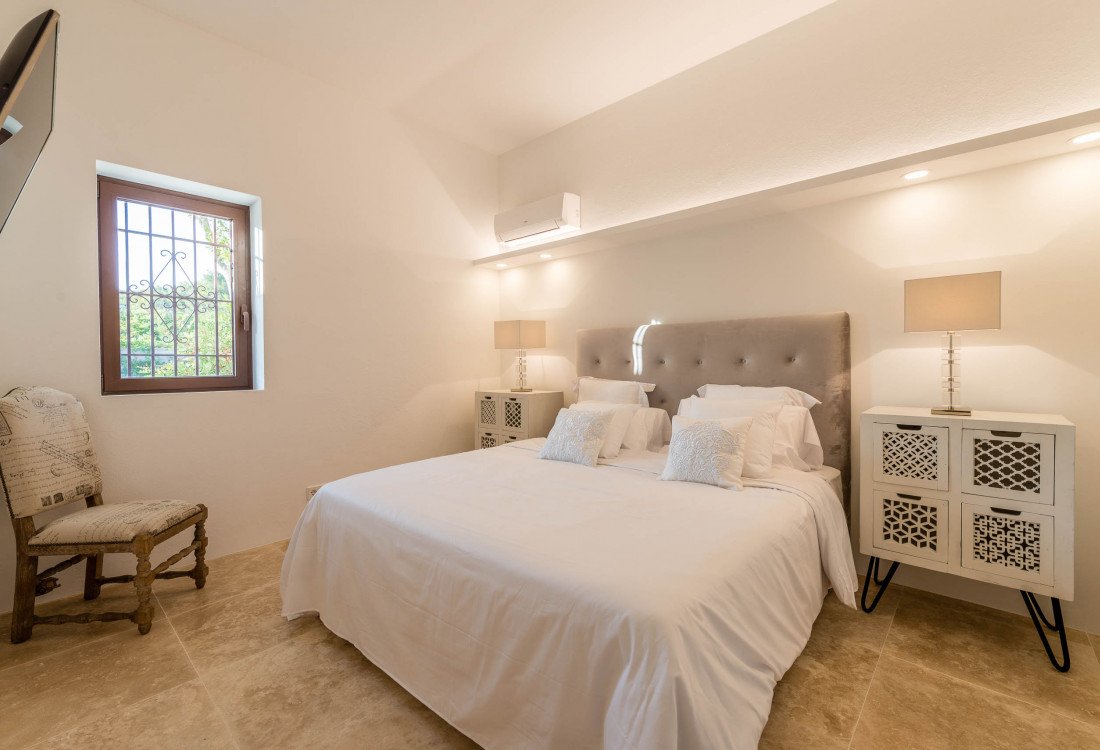 Einzigartige Villa im Ibizenkischen Stil in San Lorenzo - 10